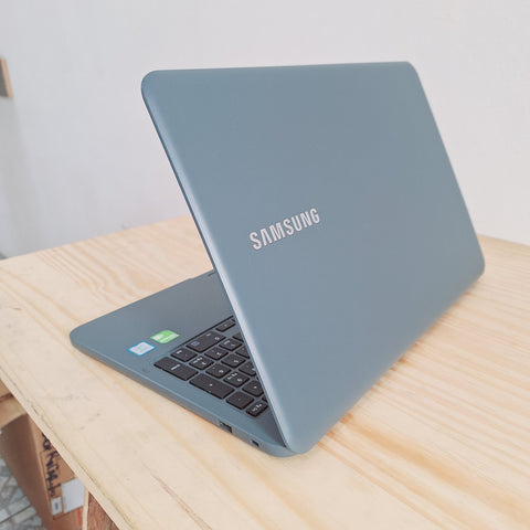 Consertamos Notebook Samsung NP350XAA-XF4BR veja as fotos do reparo