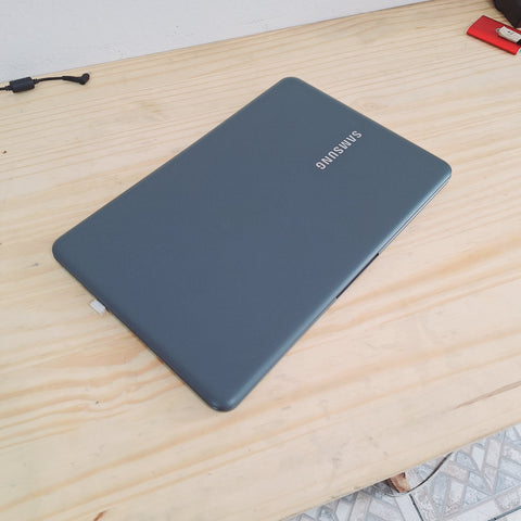 Consertamos Notebook Samsung NP350XAA-XF4BR veja as fotos do reparo