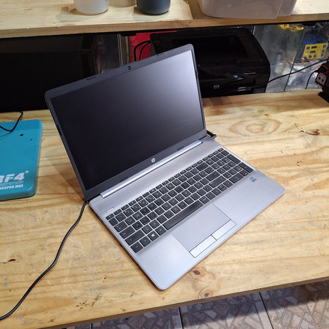 Troca de Teclado Notebook HP 256 G8 em Guarulhos - SP