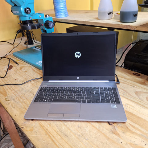 Troca de Teclado Notebook HP 256 G8 em Guarulhos - SP