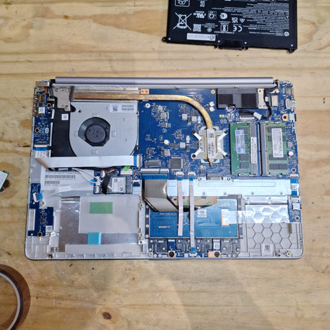 Troca de Teclado Notebook HP 256 G8 em Guarulhos - SP