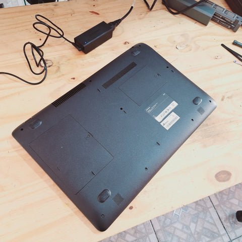 Troca de Tela notebook Samsung NP300E5L Guarulhos