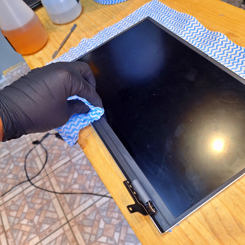 Lavagem e Revitalização de Carcaça Dell Inspiron 5510 em Guarulhos