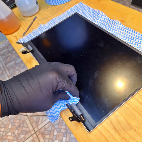 Lavagem e Revitalização de Carcaça Dell Inspiron 5510 em Guarulhos